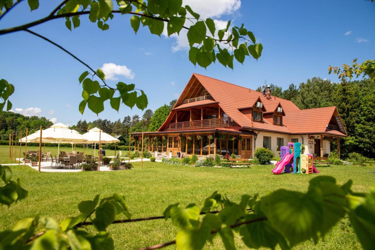 Dworek Dabrowa Hotel Tomaszow Lubelski Exterior photo